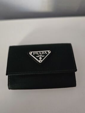 🖤​Prada Vintage Tessuto Nylon 6-Key Holder Wallet - Black